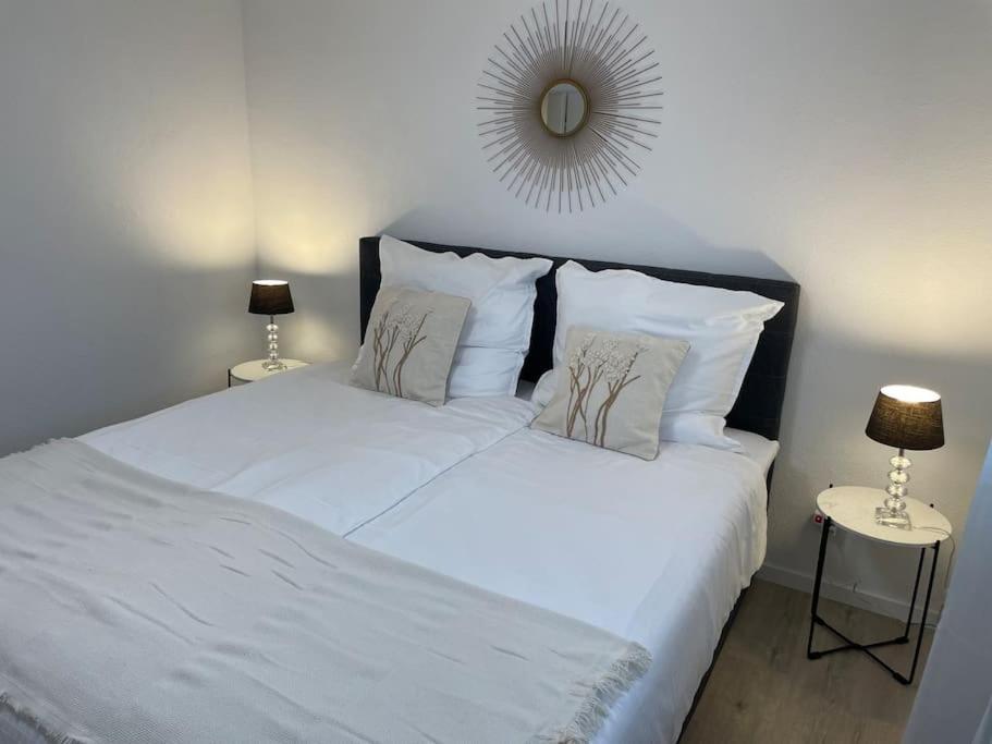 Gemuetliche&Moderne Ferienwohnung Naehe Trier & Luxemburg Bollendorf Bagian luar foto